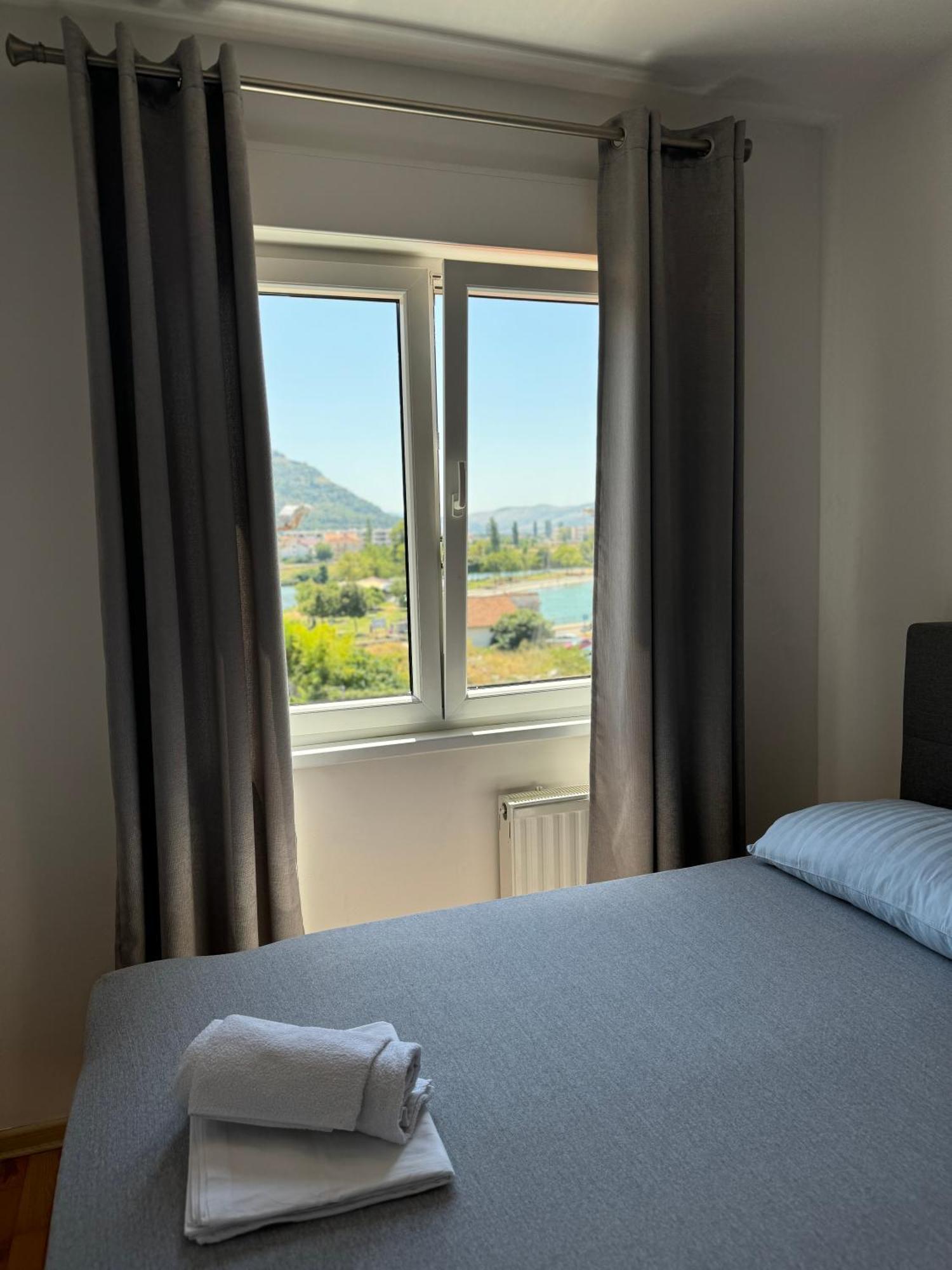 Apartman Srna تريبينيي المظهر الخارجي الصورة