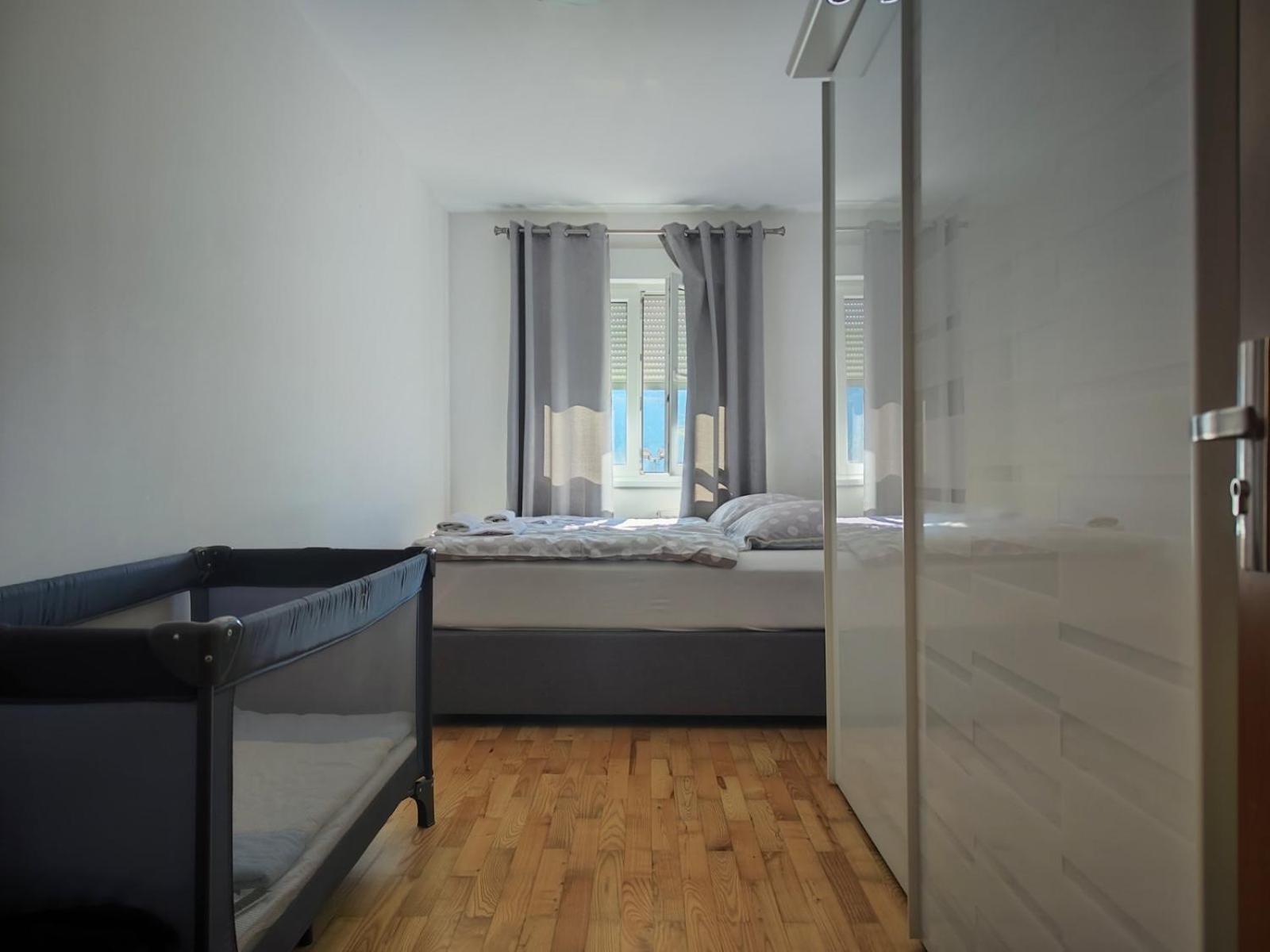 Apartman Srna تريبينيي المظهر الخارجي الصورة