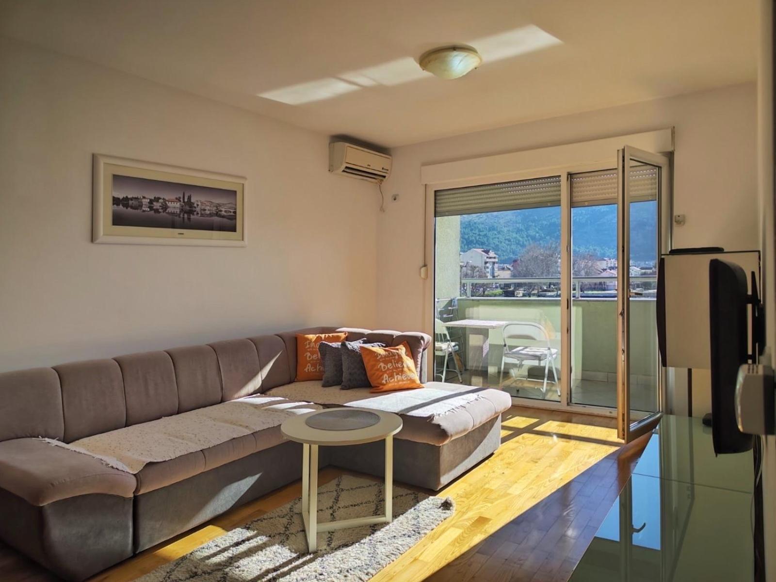 Apartman Srna تريبينيي المظهر الخارجي الصورة